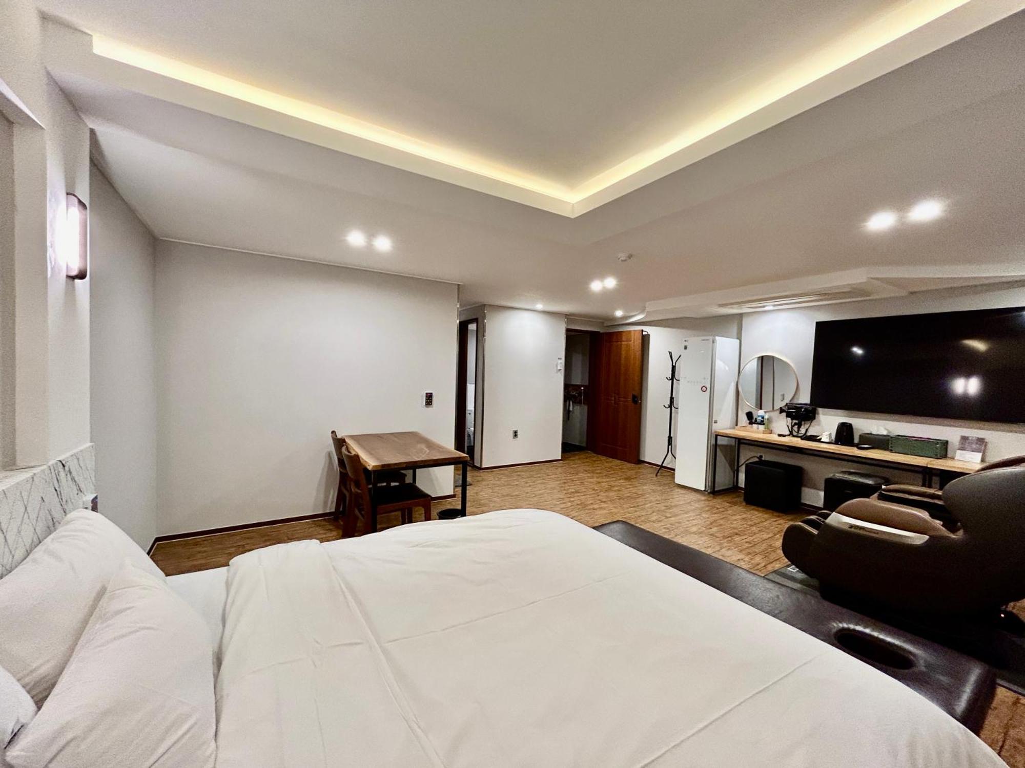 Series Hotel Gyeongju Exterior photo