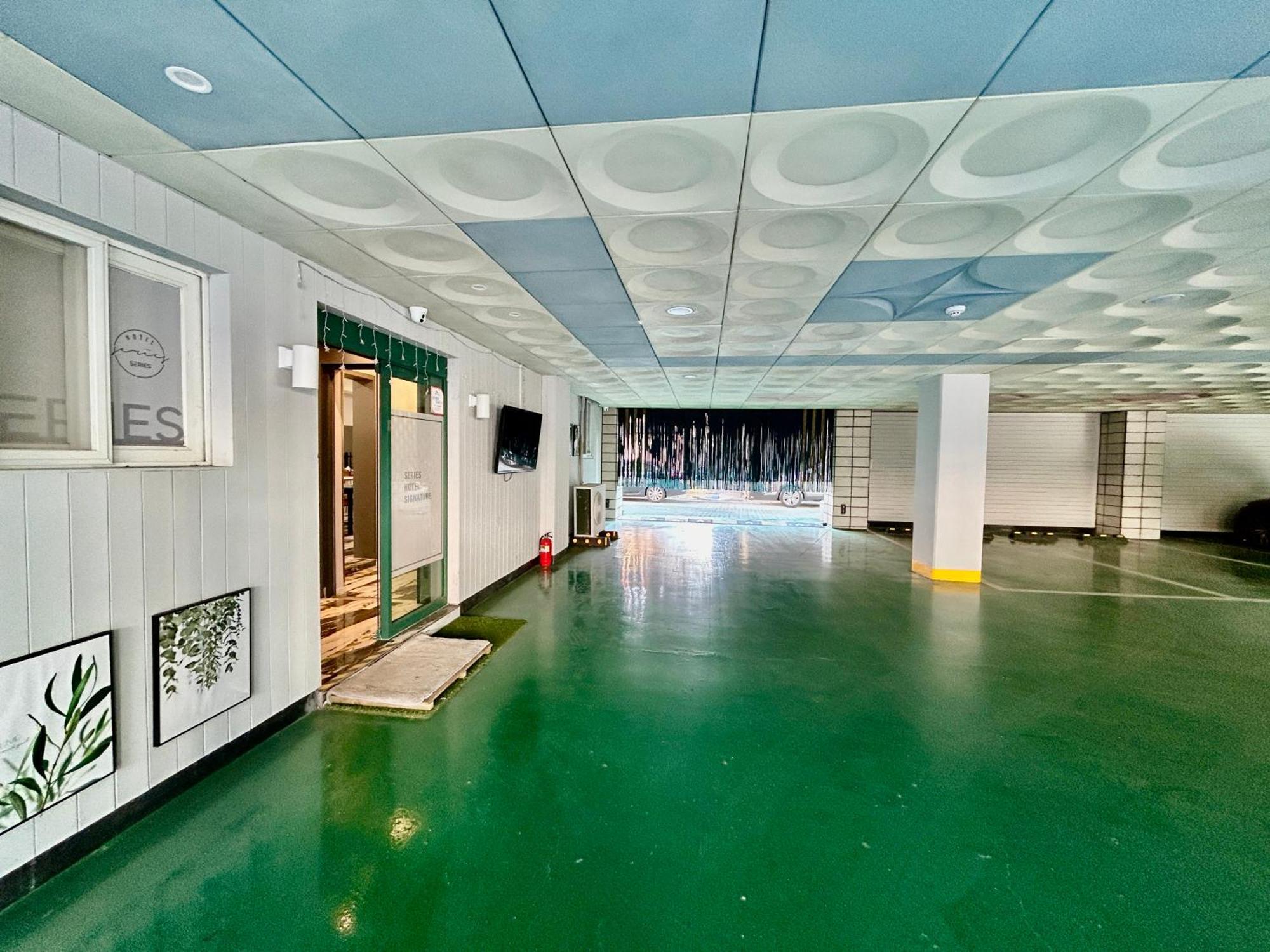 Series Hotel Gyeongju Exterior photo