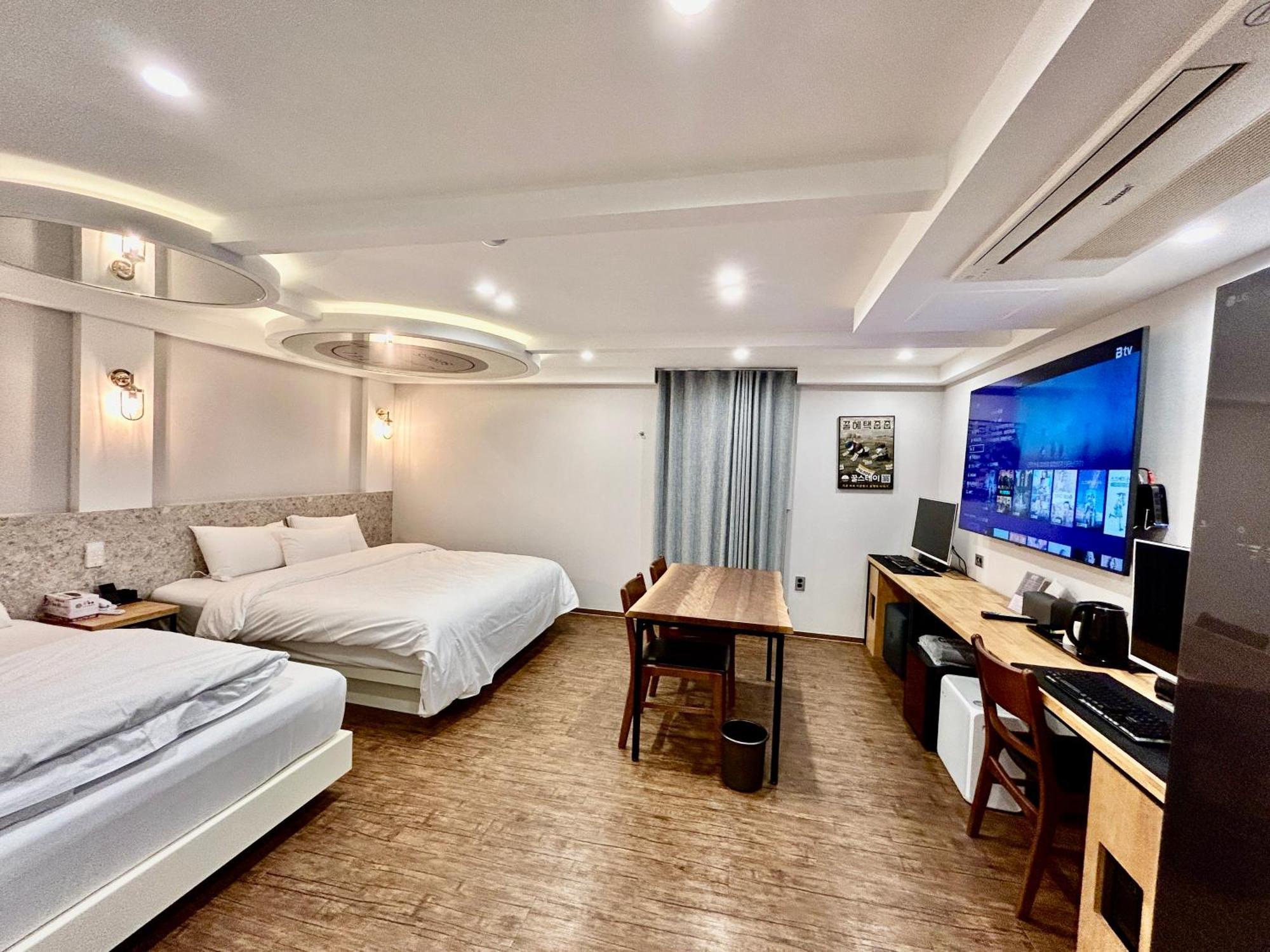 Series Hotel Gyeongju Exterior photo