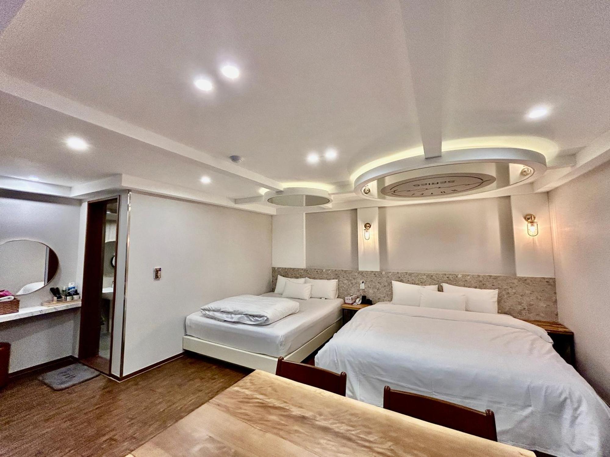 Series Hotel Gyeongju Exterior photo