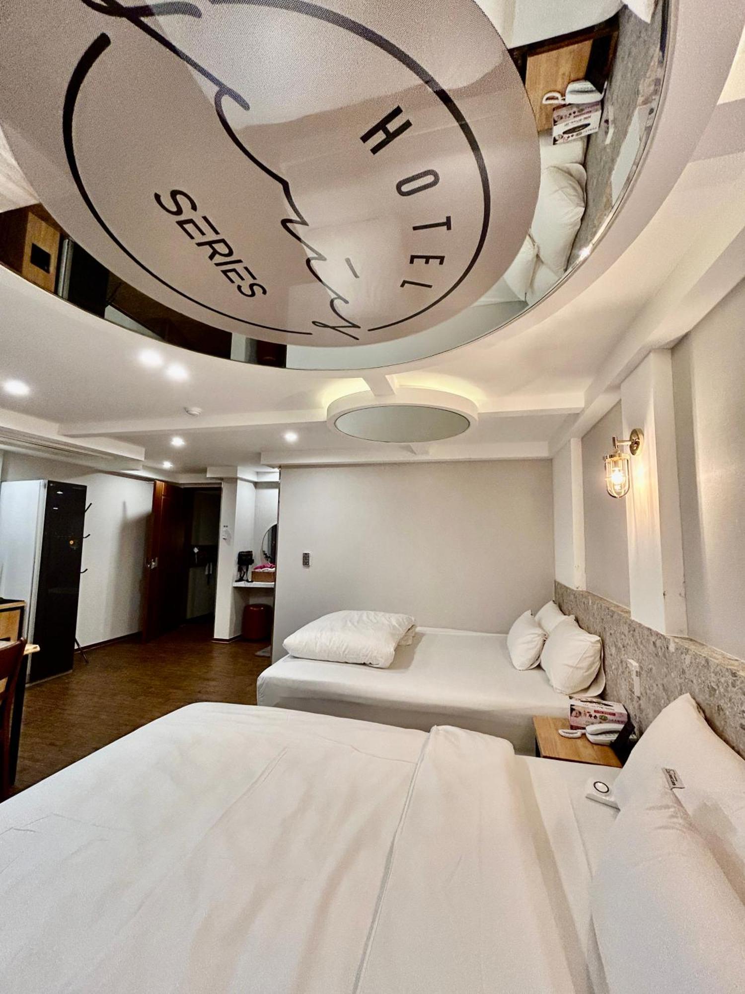 Series Hotel Gyeongju Exterior photo