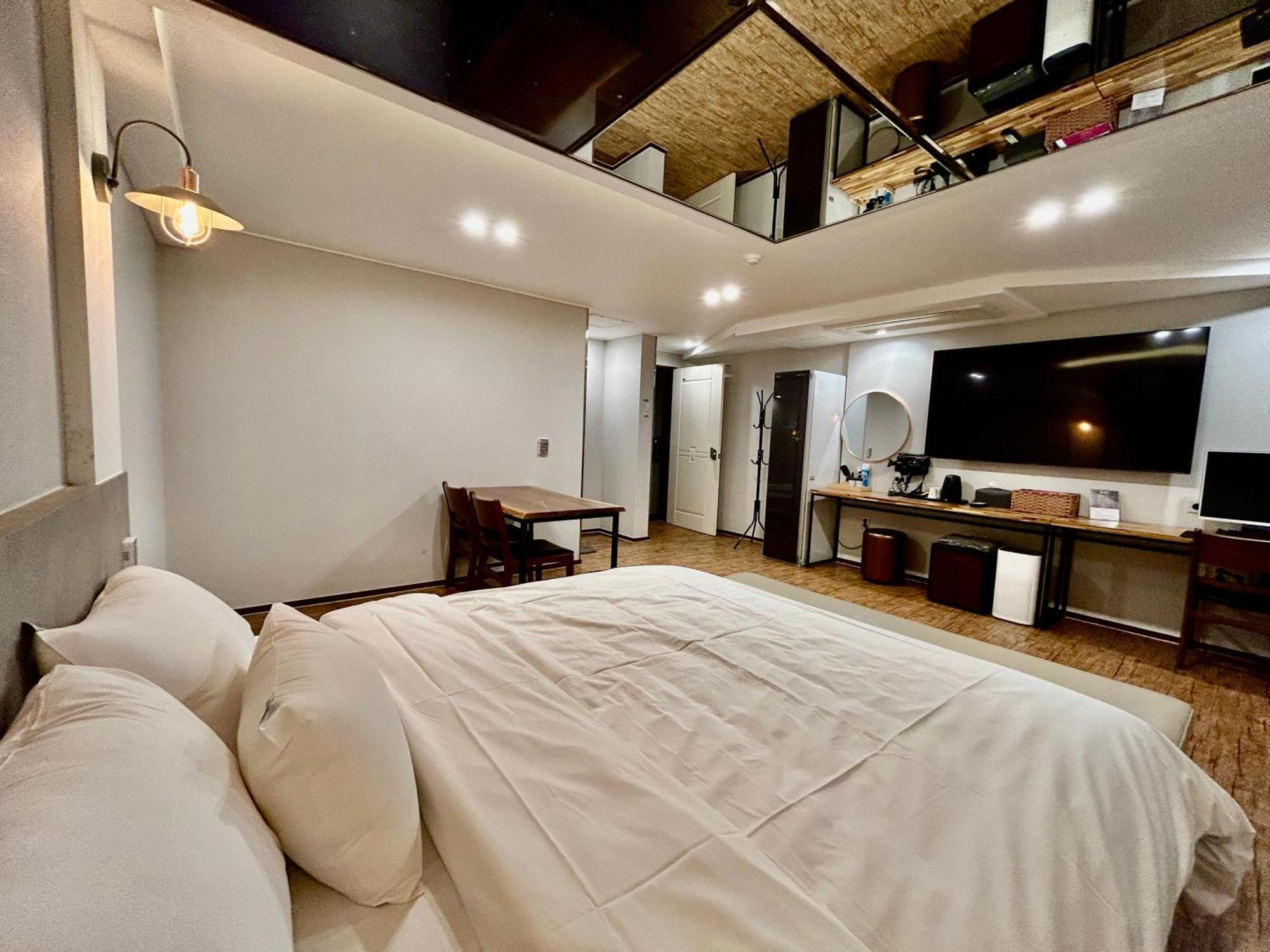 Series Hotel Gyeongju Exterior photo
